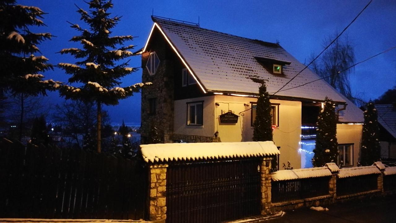 Rîşnov Pension Casa Contelui מראה חיצוני תמונה